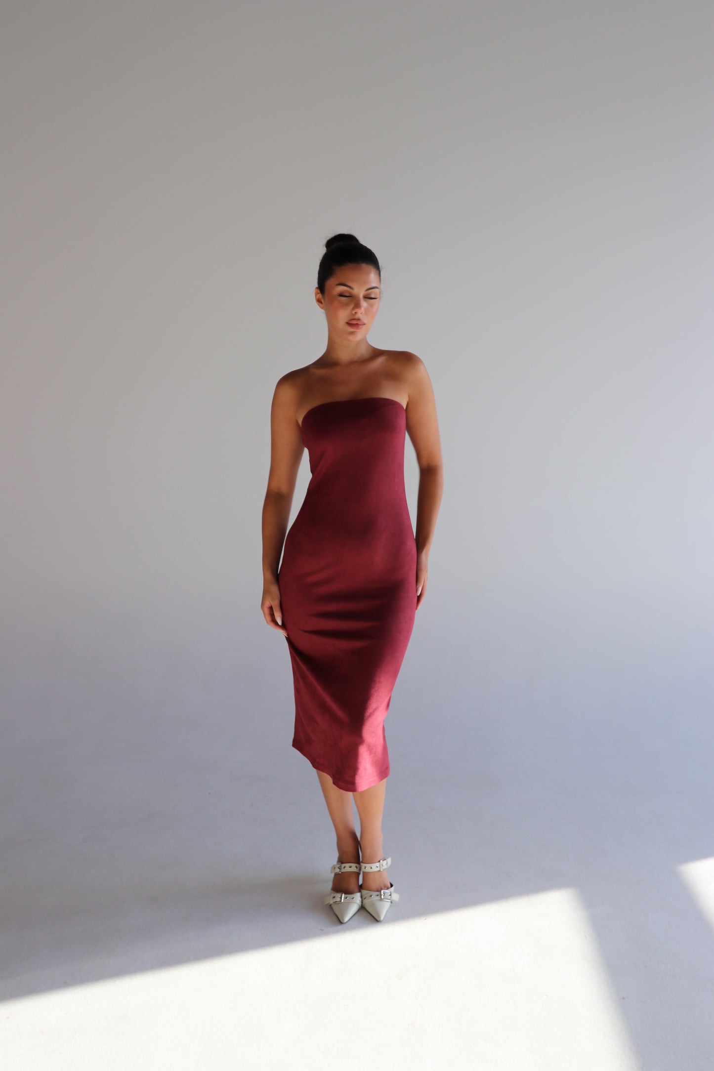 BURGUNDY DRESS